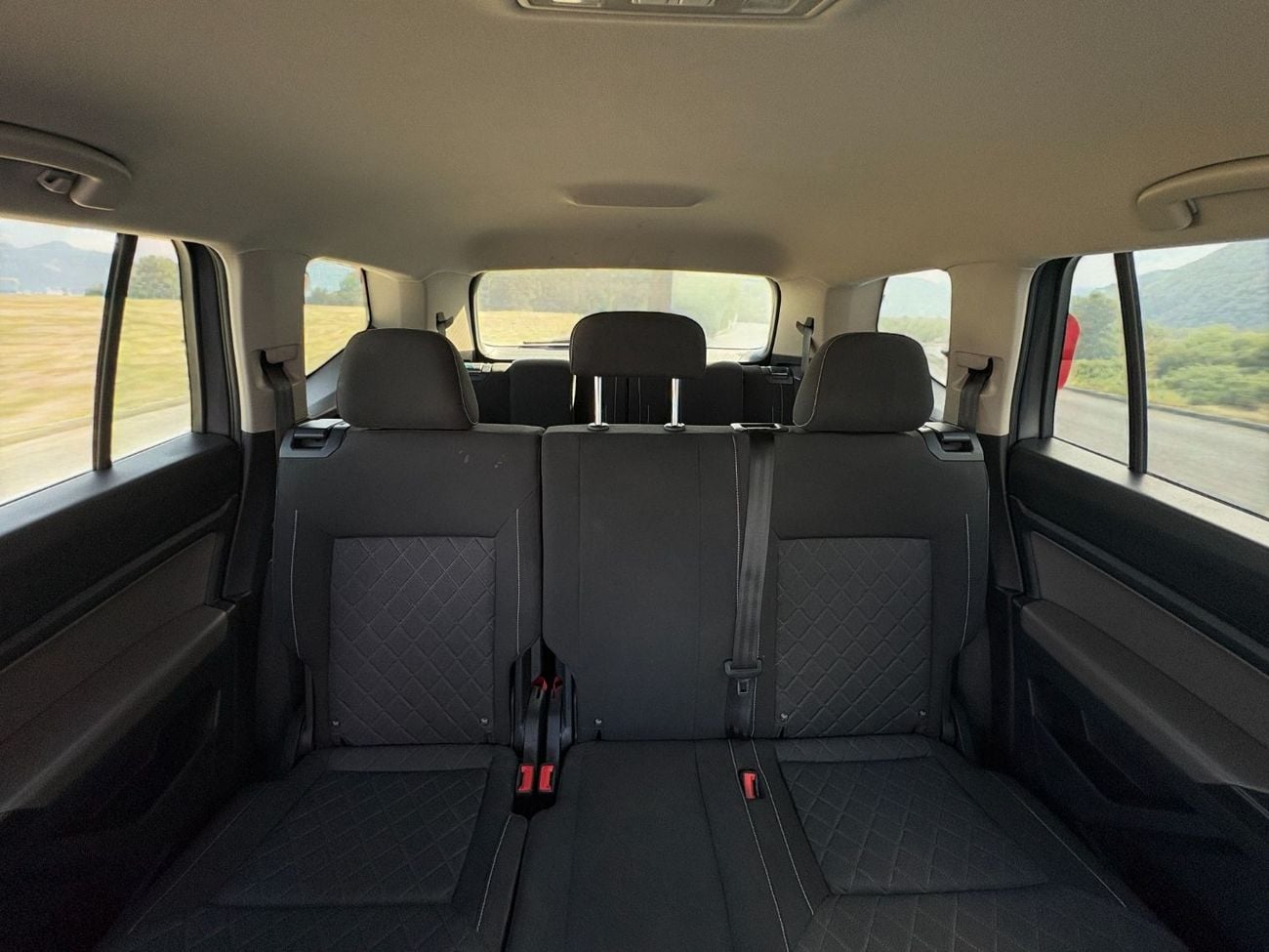 فولكس واجن تيرامونت VOLKSWAGEN TERAMONT 3.6L V6 A/T | 2022 | GCC SPECS | AED 1,220 per month