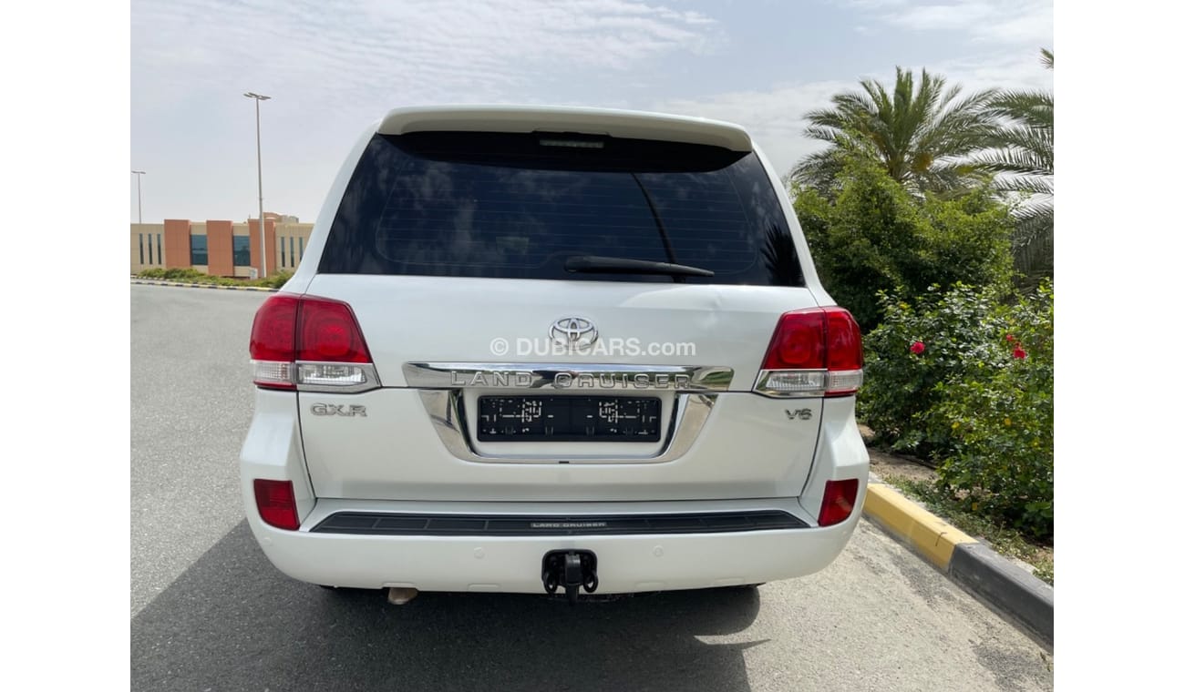تويوتا لاند كروزر Toyota Land Cruisers  GXR V6 mobile 2010 Excellent Conditio  (Gcc- SPEC)  VERY GOOD CONDITION