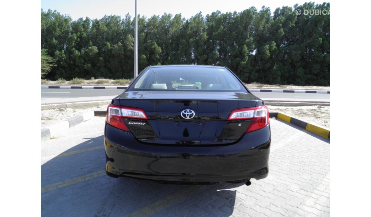 Toyota Camry 2015 S Ref#668