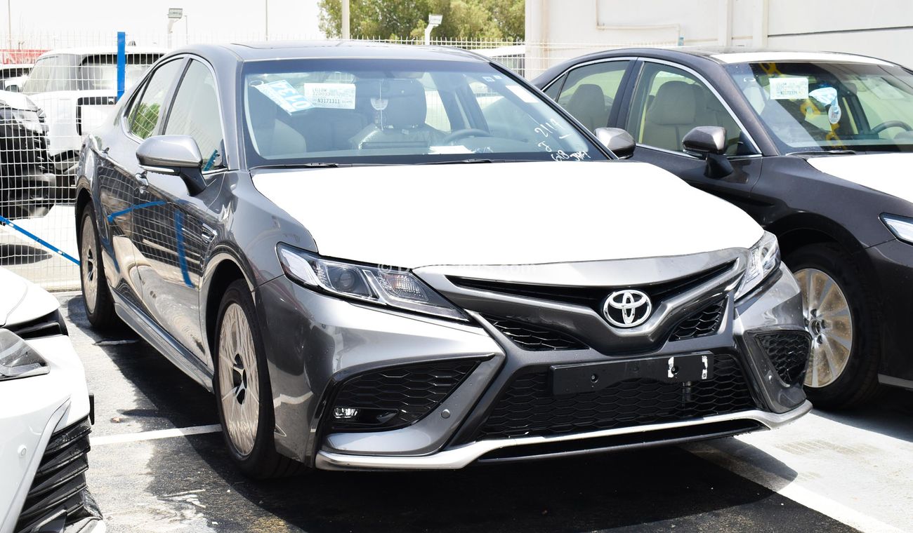Toyota Camry SE 2.5L
