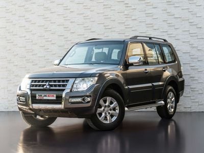 Mitsubishi Pajero GLS Base 3.5L (7 Seater)