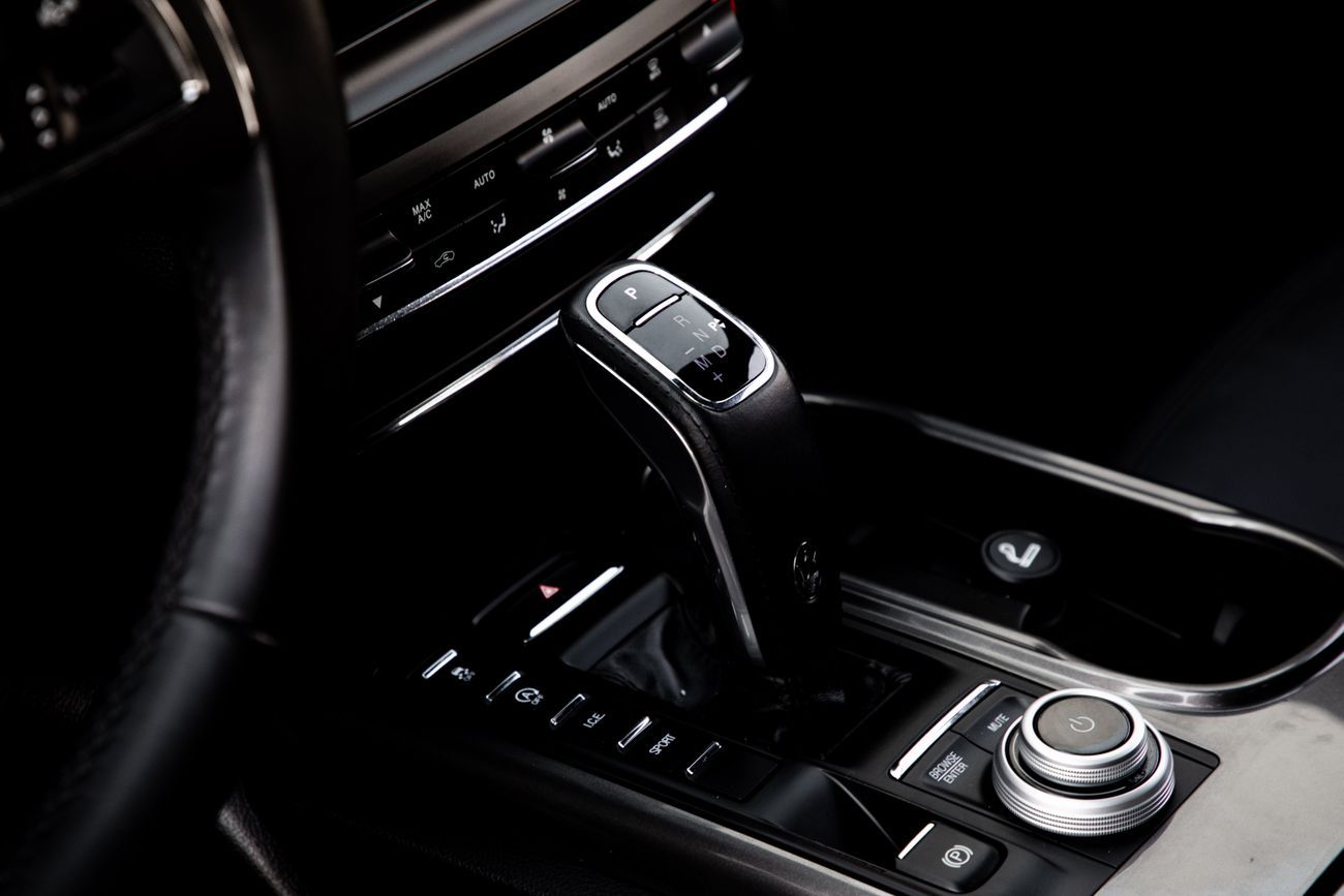 Maserati Ghibli Ghibli GT Hybrid | 2,742 P.M | 0% Downpayment | Excellent Condition!