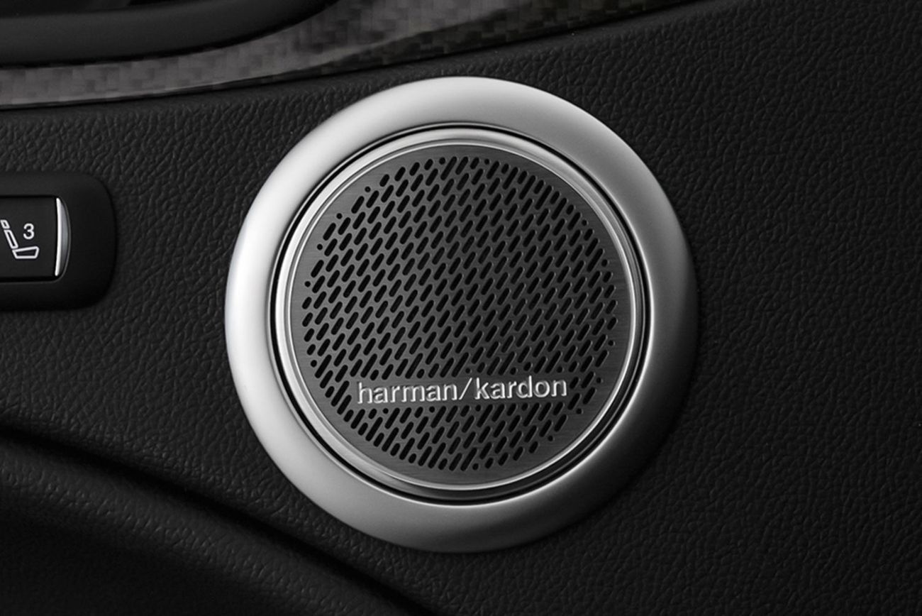 ألفا روميو ستيلفيو Quadrifoglio