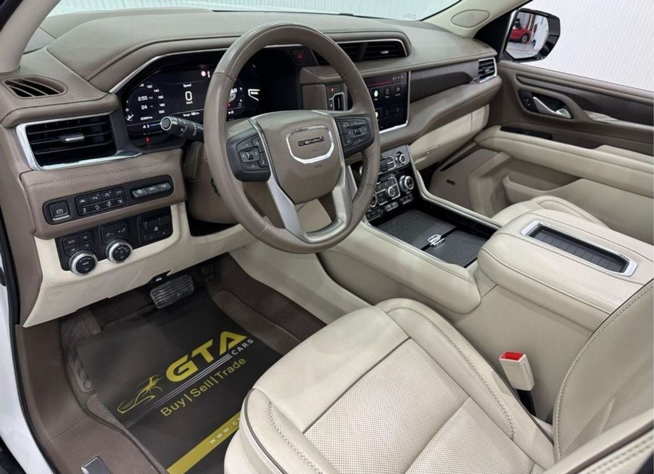 GMC Yukon Denali 6.2L (8 Seater) 2022 GMC Yukon Denali, 2027 GMC Warranty + Service Pack, Fully Loaded, Low Km