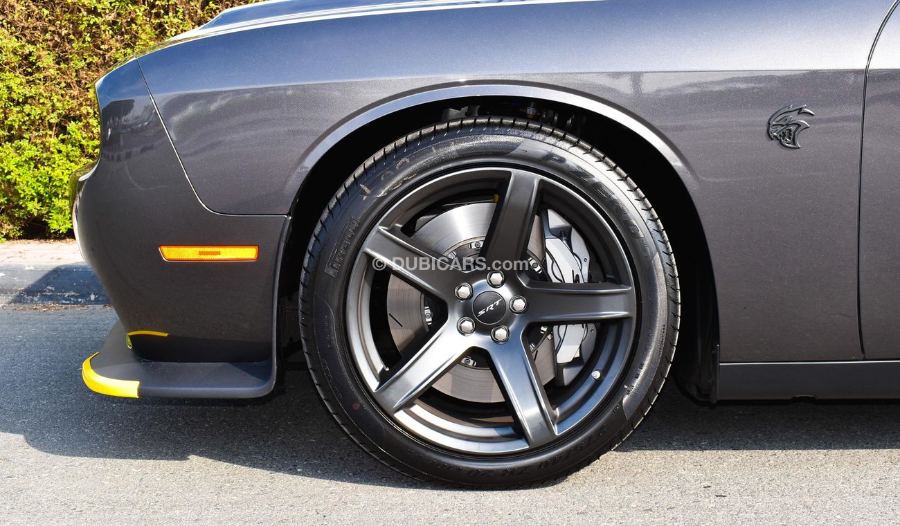 Dodge Challenger SRT