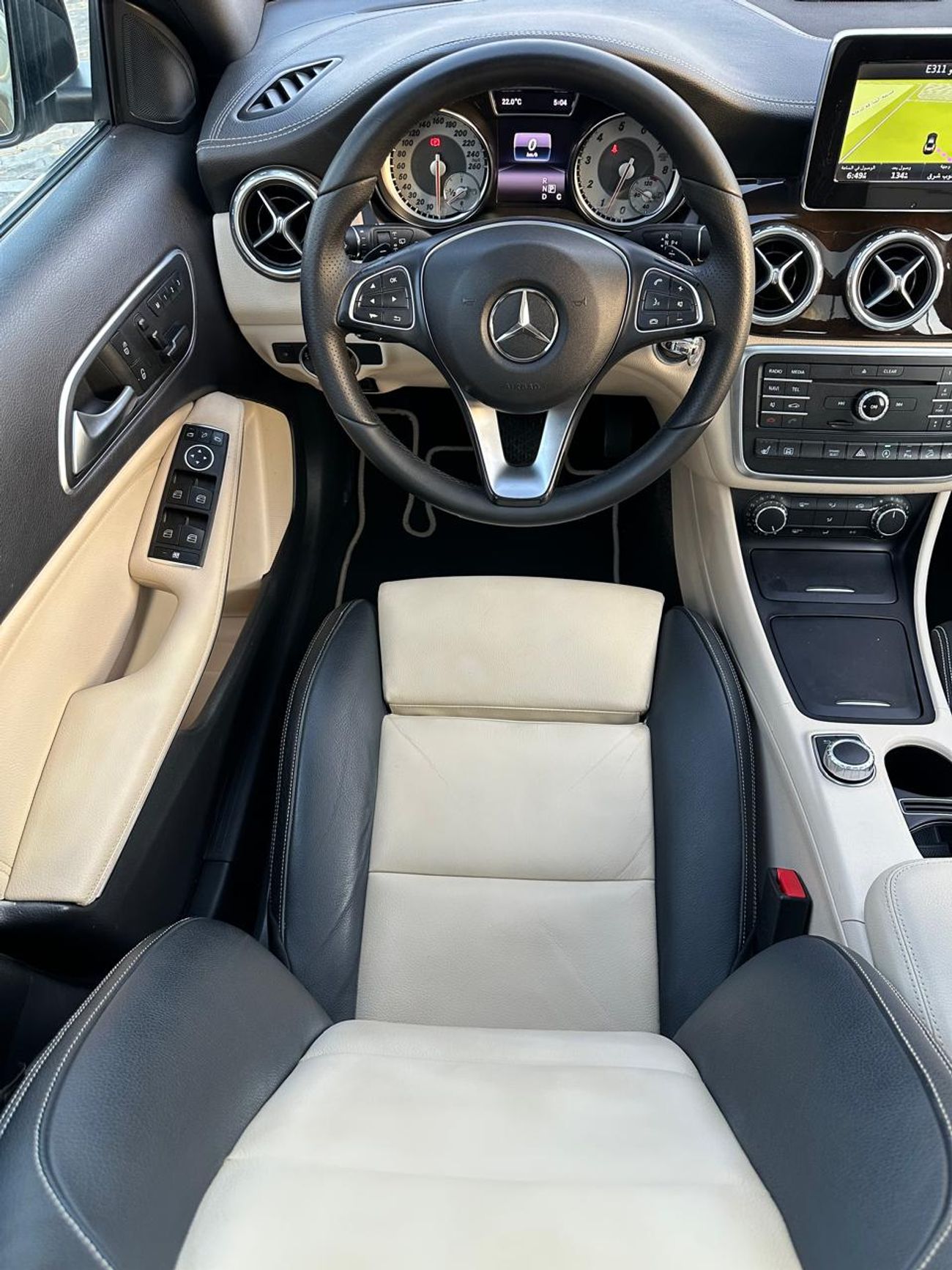 Mercedes-Benz GLA 250 Mercedes GLA 250 AMG_GCC_2016_Excellent Condition _Full option