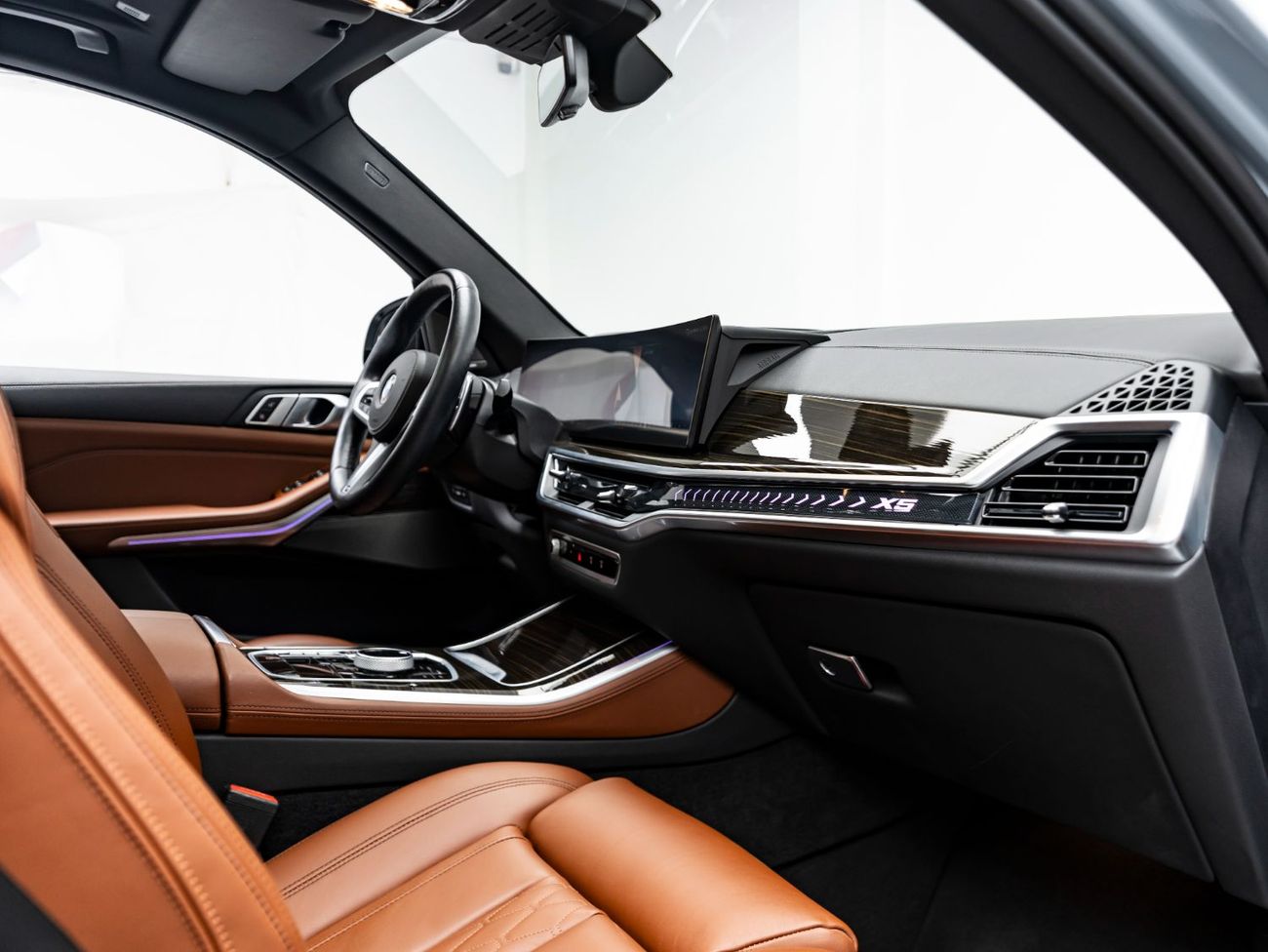 BMW X5 40i M Sport 3.0L 2024 BMW X5 xDrive40i, 2027 BMW Warranty, 2028 BMW Service Contract, Low KMs, GCC