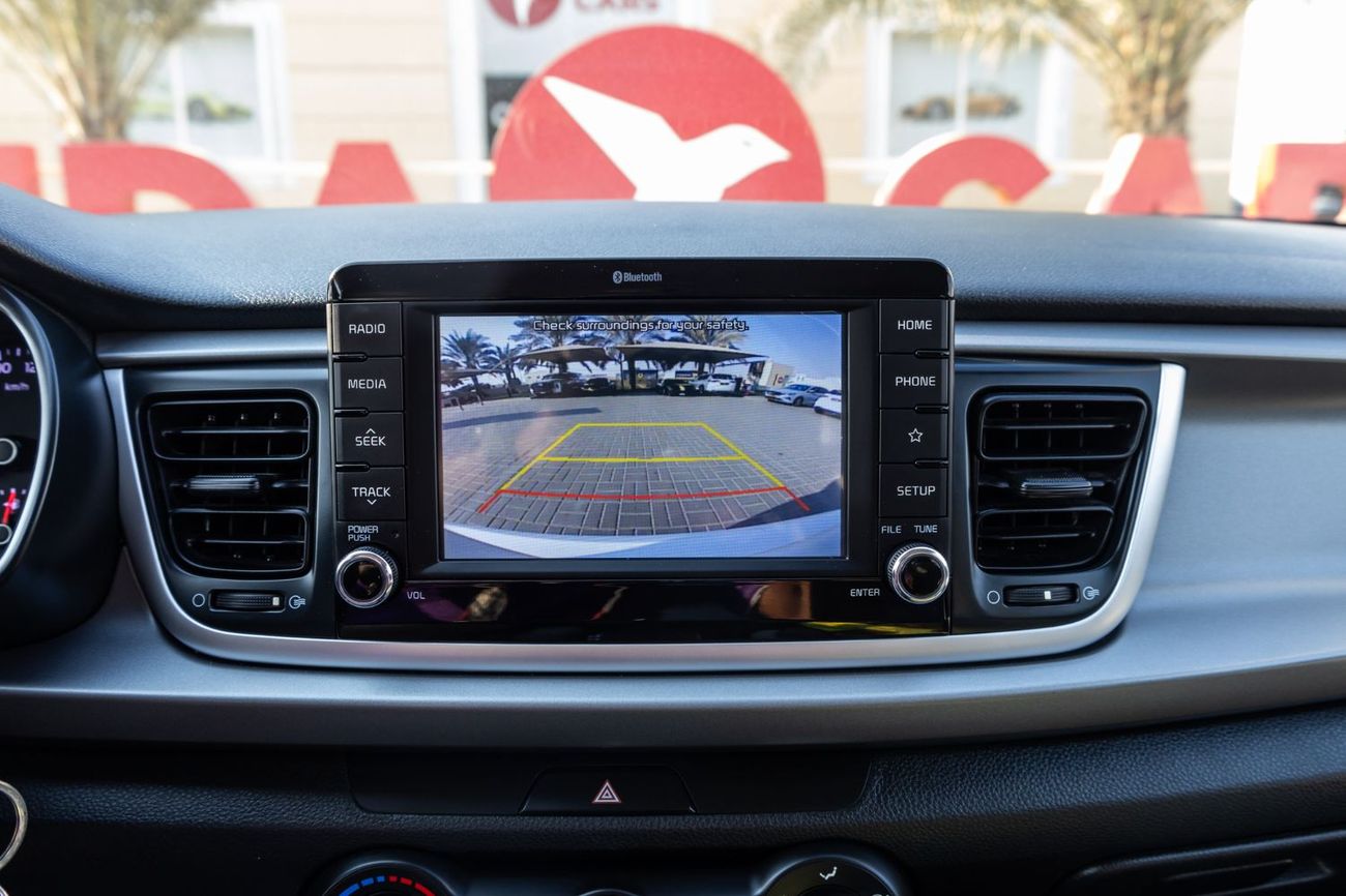 Kia Rio EX 1.4L (107 HP) Hatchback