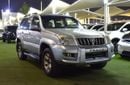تويوتا برادو Toyota Prado VX ( 2005 Model ) in Silver Color GCC Specs
