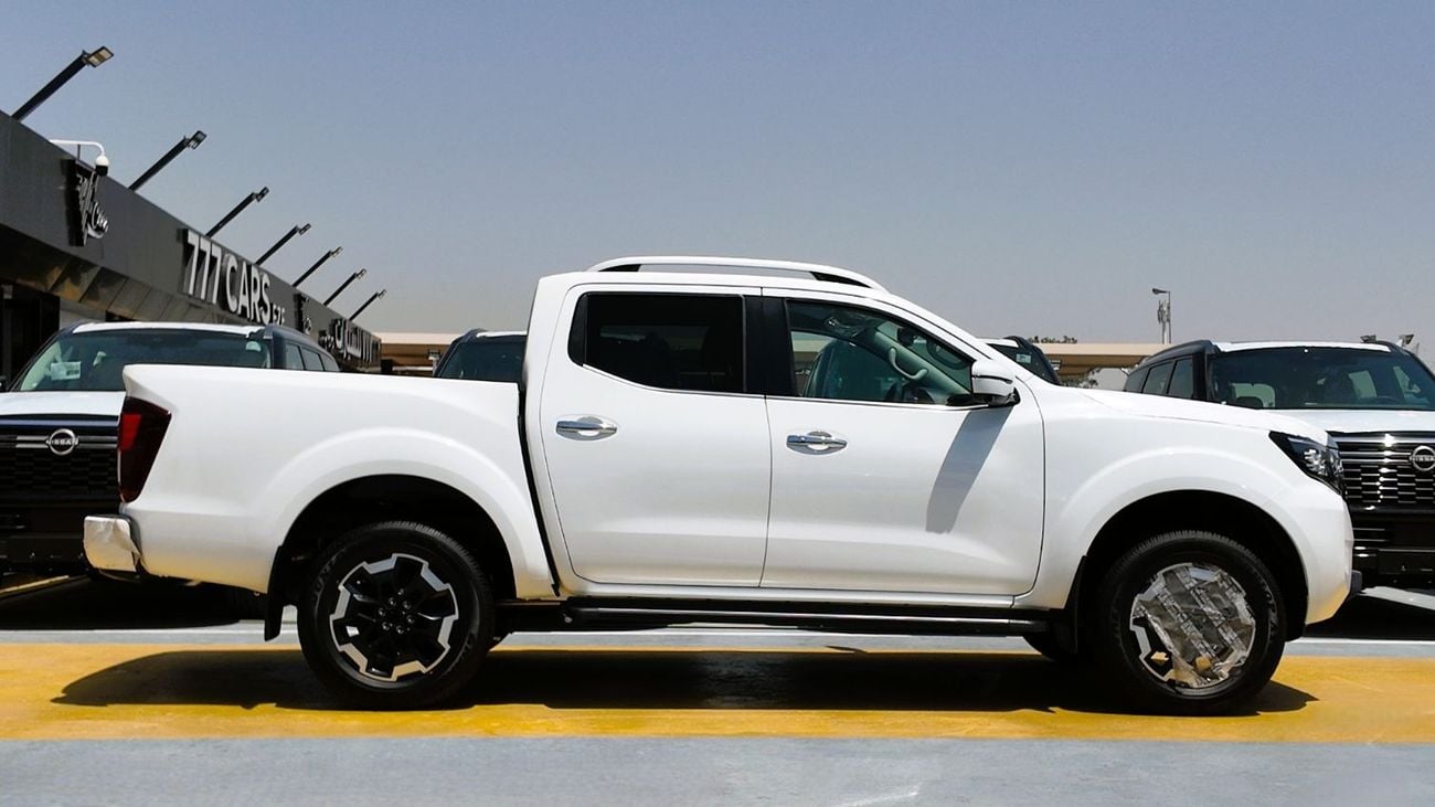نيسان نافارا Nissan Navara 2.5L 4X4 MT 2025