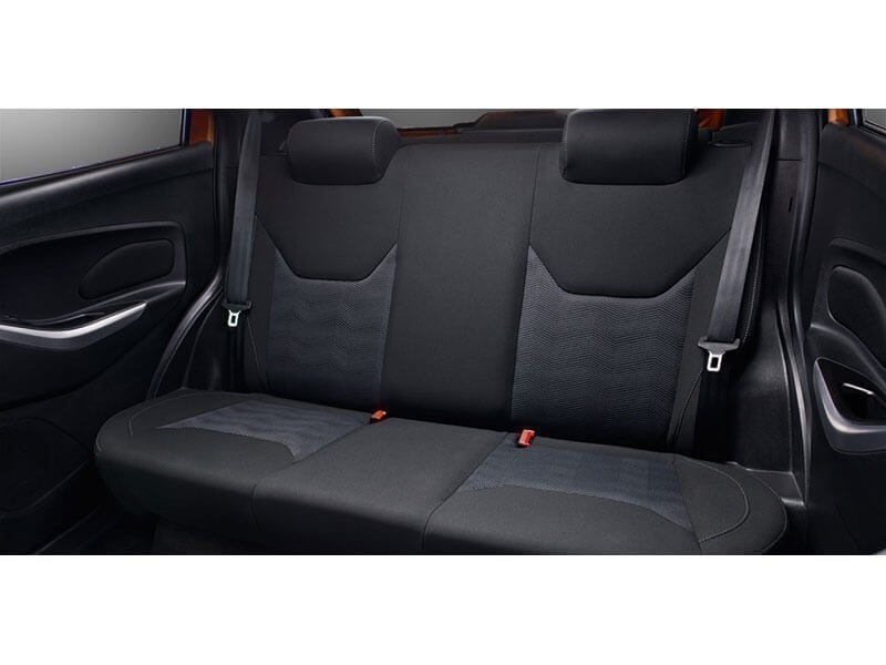 فورد فيجو interior - Rear Seats