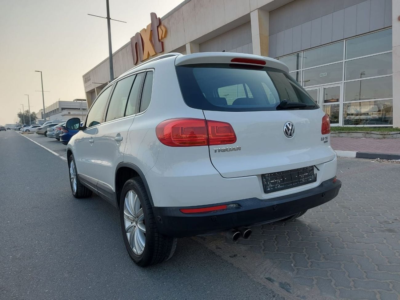 Volkswagen Tiguan Sport 2.0L