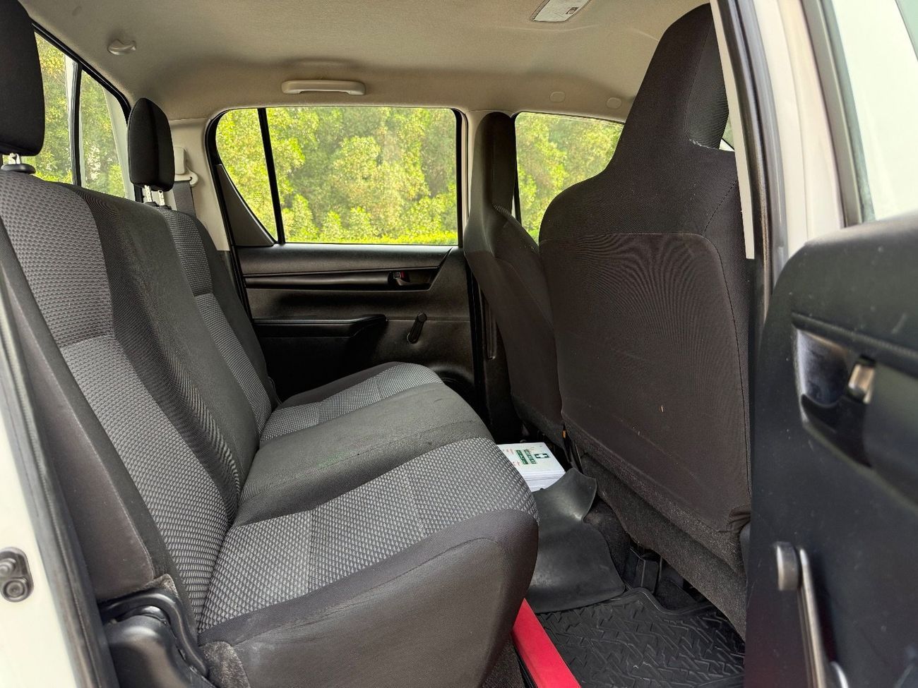 Toyota Hilux GLX 2.7L Double Cab Utility RWD A/T