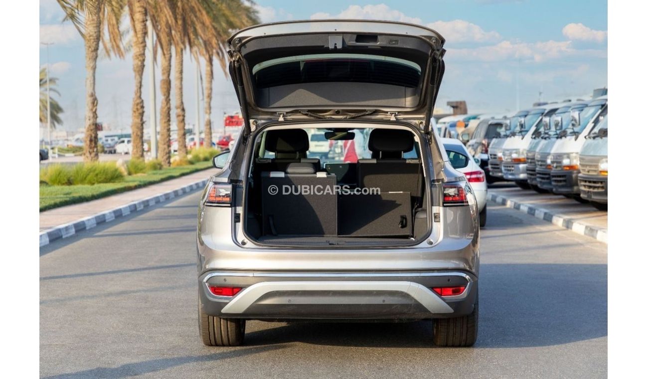 Volkswagen ID.6 2022 Volkswagen ID6 Litepro 20" Fixed Panoramic W/o HUD + 360CAM 6 Seats AT - Gold inside white & bl