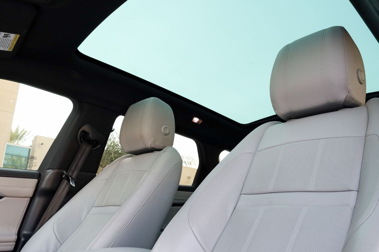 Land Rover Range Rover Evoque Range Rover Evoque P250 SE 2020 American Spec under Warranty with Flexible Down-Payment.