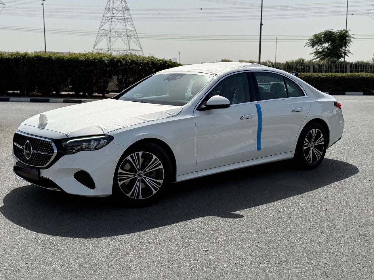 مرسيدس بنز E200