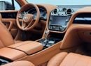 بنتلي بينتايجا 2017 Bentley Bentayga, Full Service History, Feb 2028 GTA Service Pack, Excellent Condition, GCC
