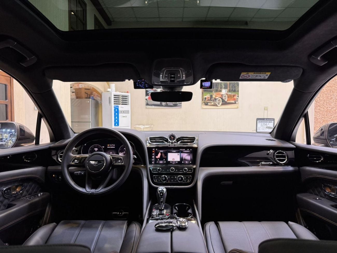 Bentley Bentayga AZURE
