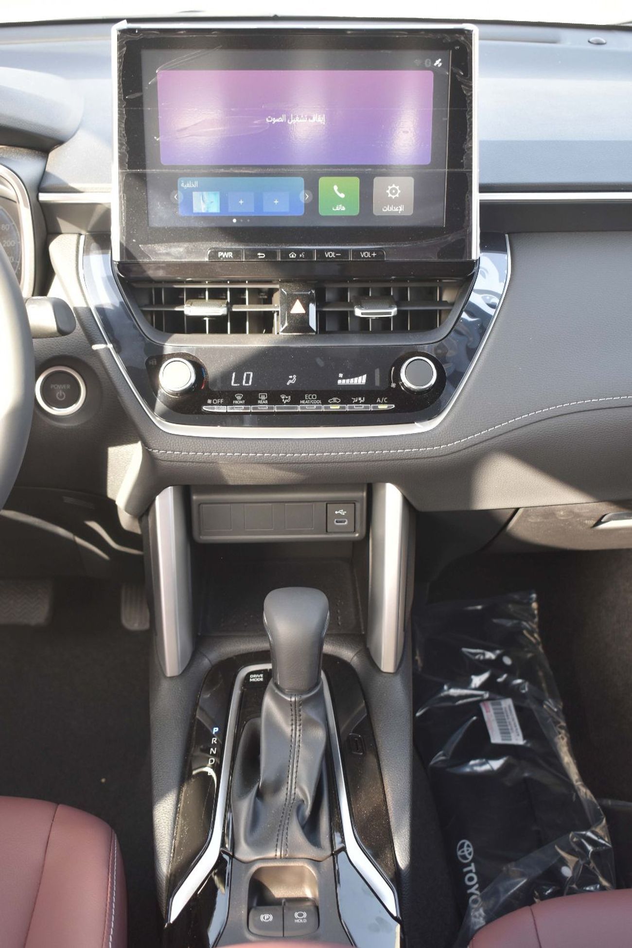 تويوتا كورولا كروس TOYOTA COROLLA CROSS 1.8L HEV