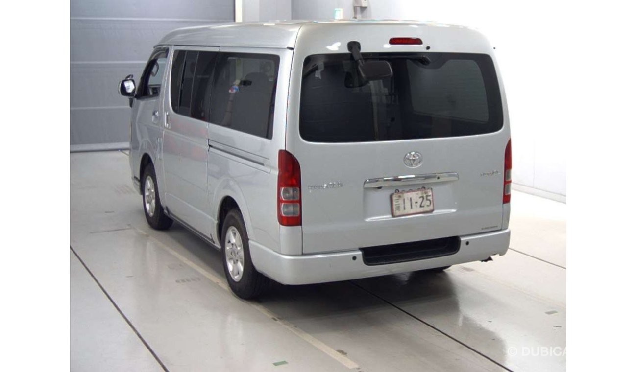 Toyota Hiace 2008