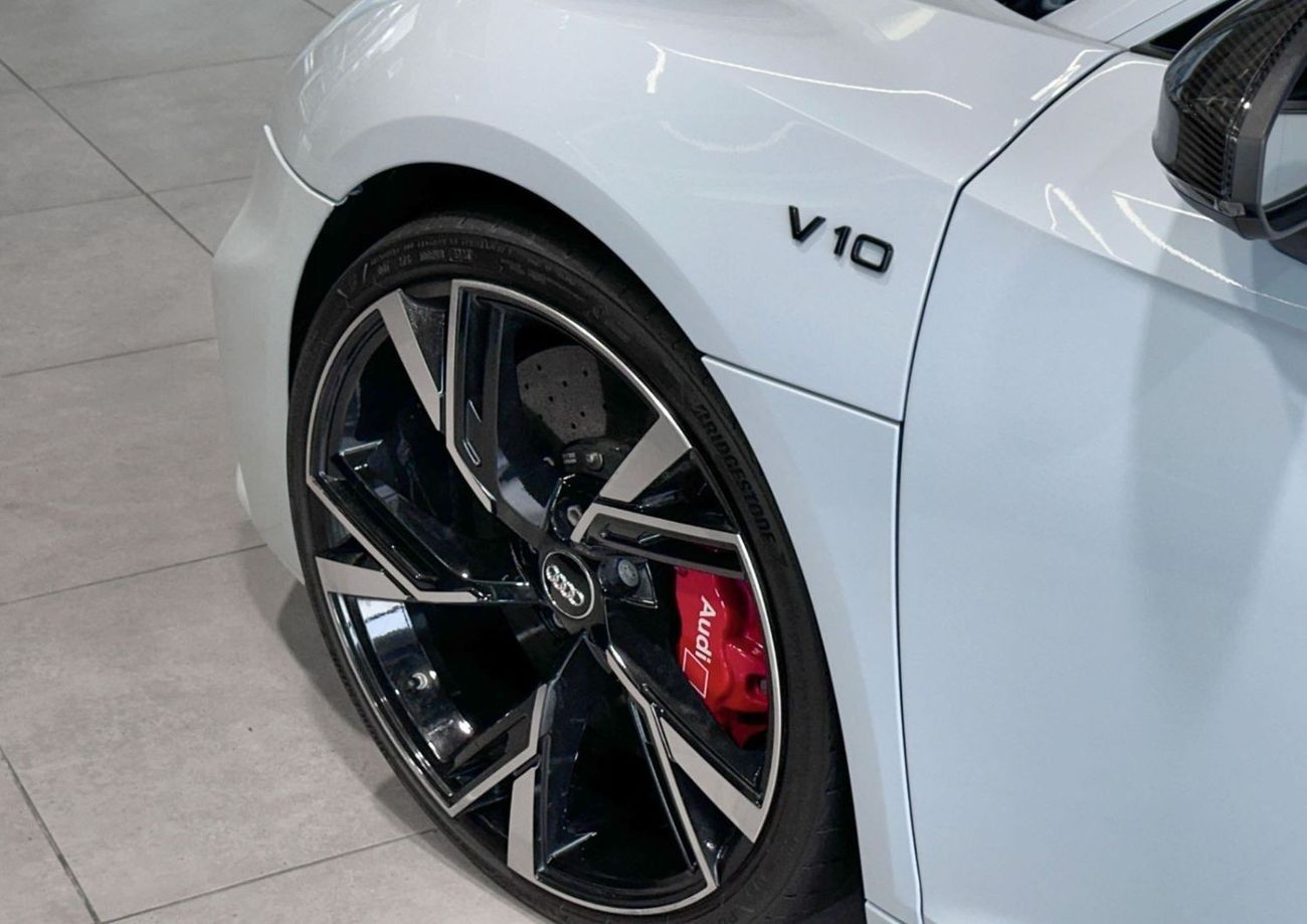 أودي R8 V10 Plus Performance parts 5.2L