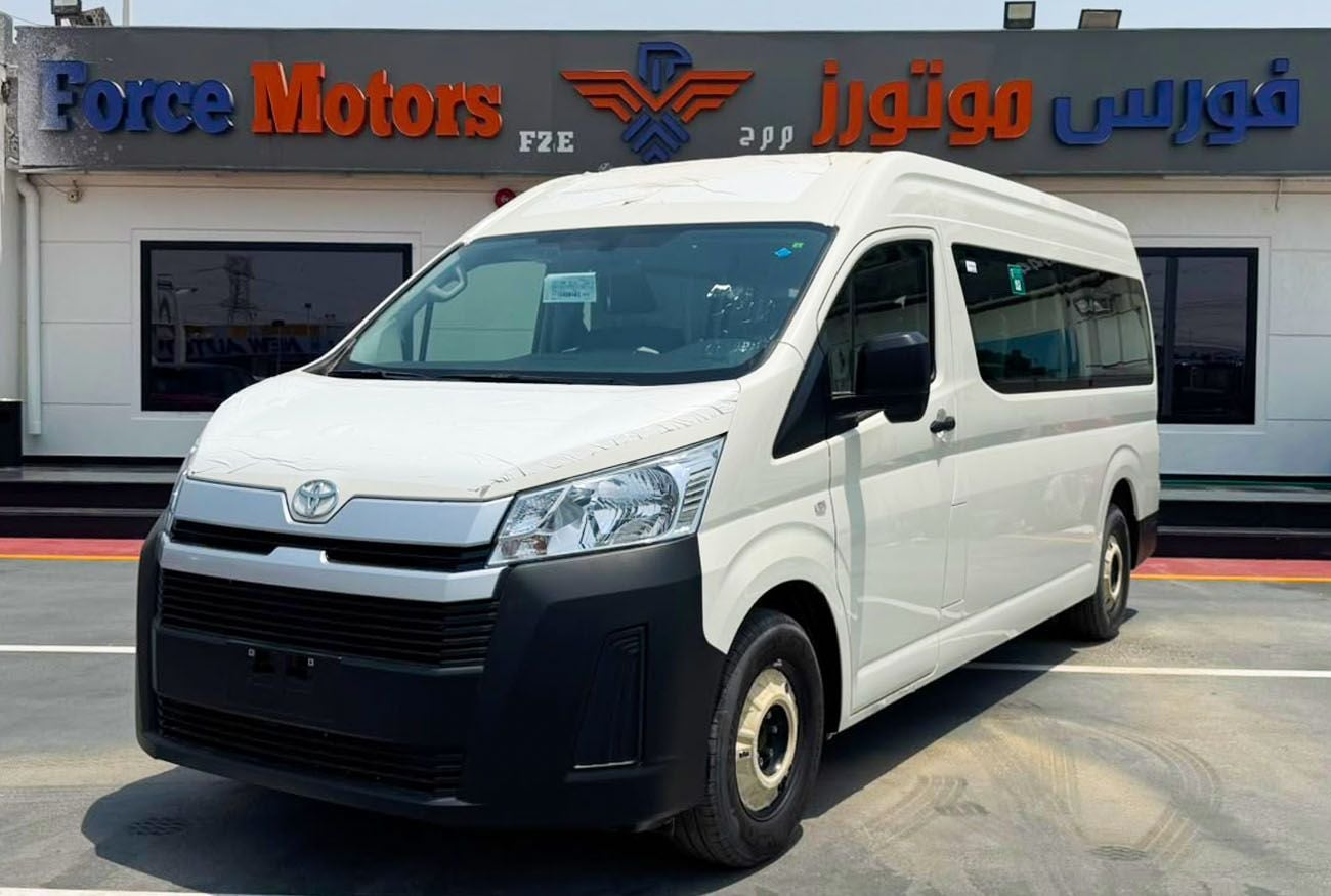 Toyota Hiace DX - Manual . Diesel . Bus . Rear Wheel Drive . 9+ Seats . 4 Doors
