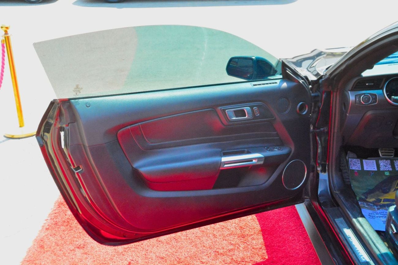 Ford Mustang GT PREMIUM