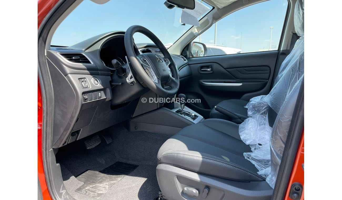 Mitsubishi L200 MITSUBISI L200 SPORTERO 2.4L DISEL