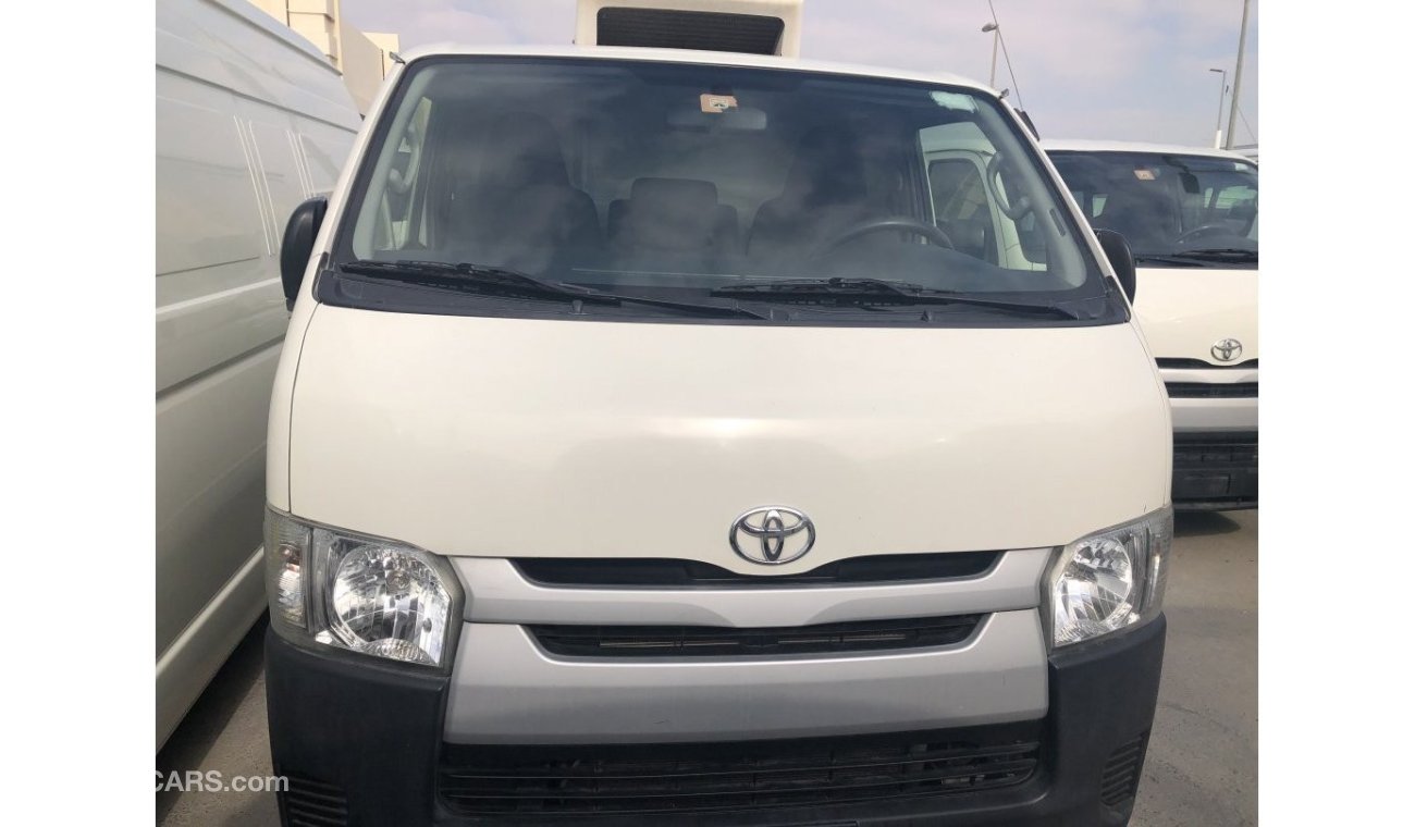 Toyota Hiace Toyota Hiace Chiller van 2016. Free of accident