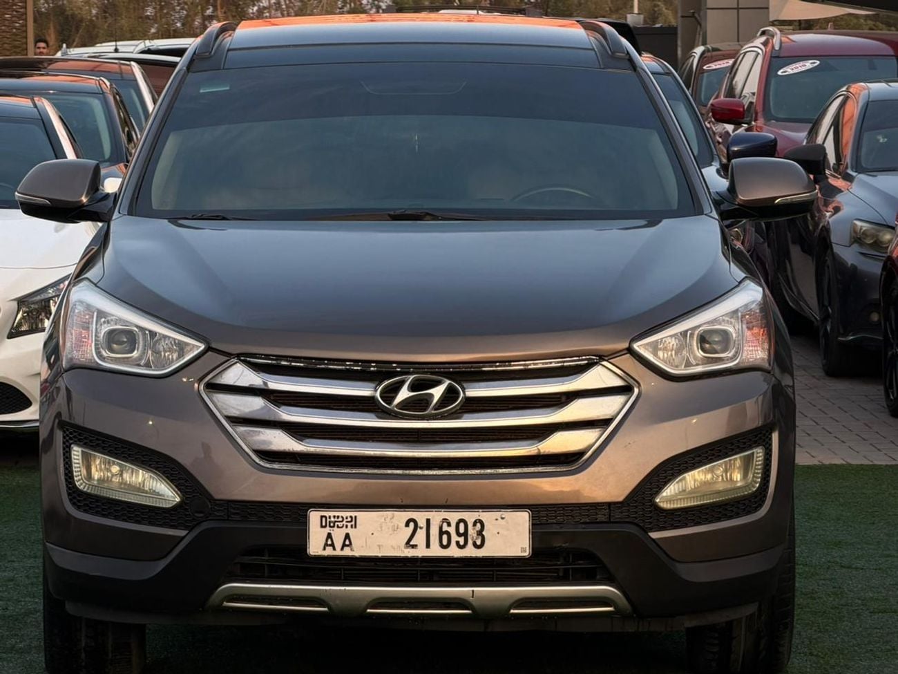 Hyundai Santa Fe fully loaded with panoramic sunroof