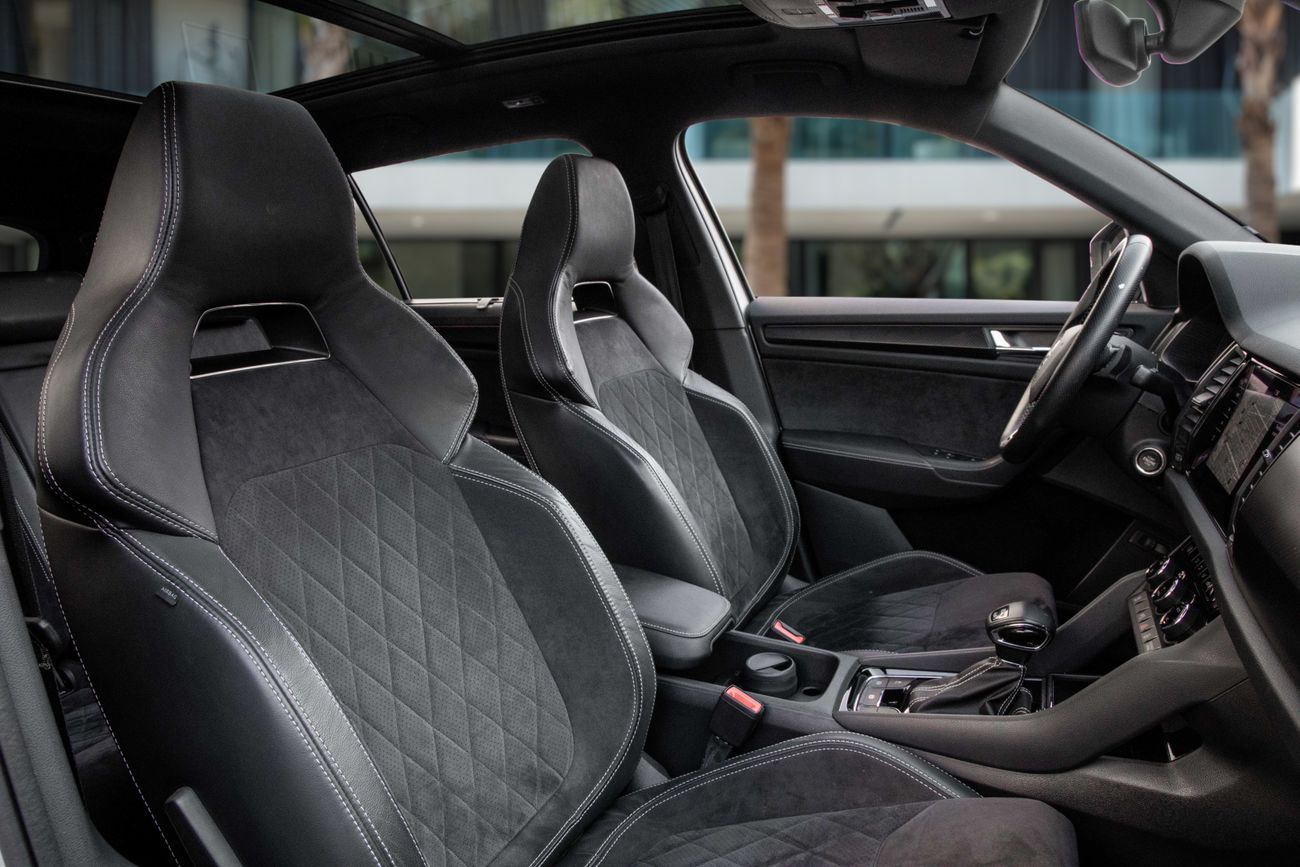 Skoda Kodiaq Kodiaq Sport Line | 1,645 P.M | 0% Downpayment | Agency Warranty!