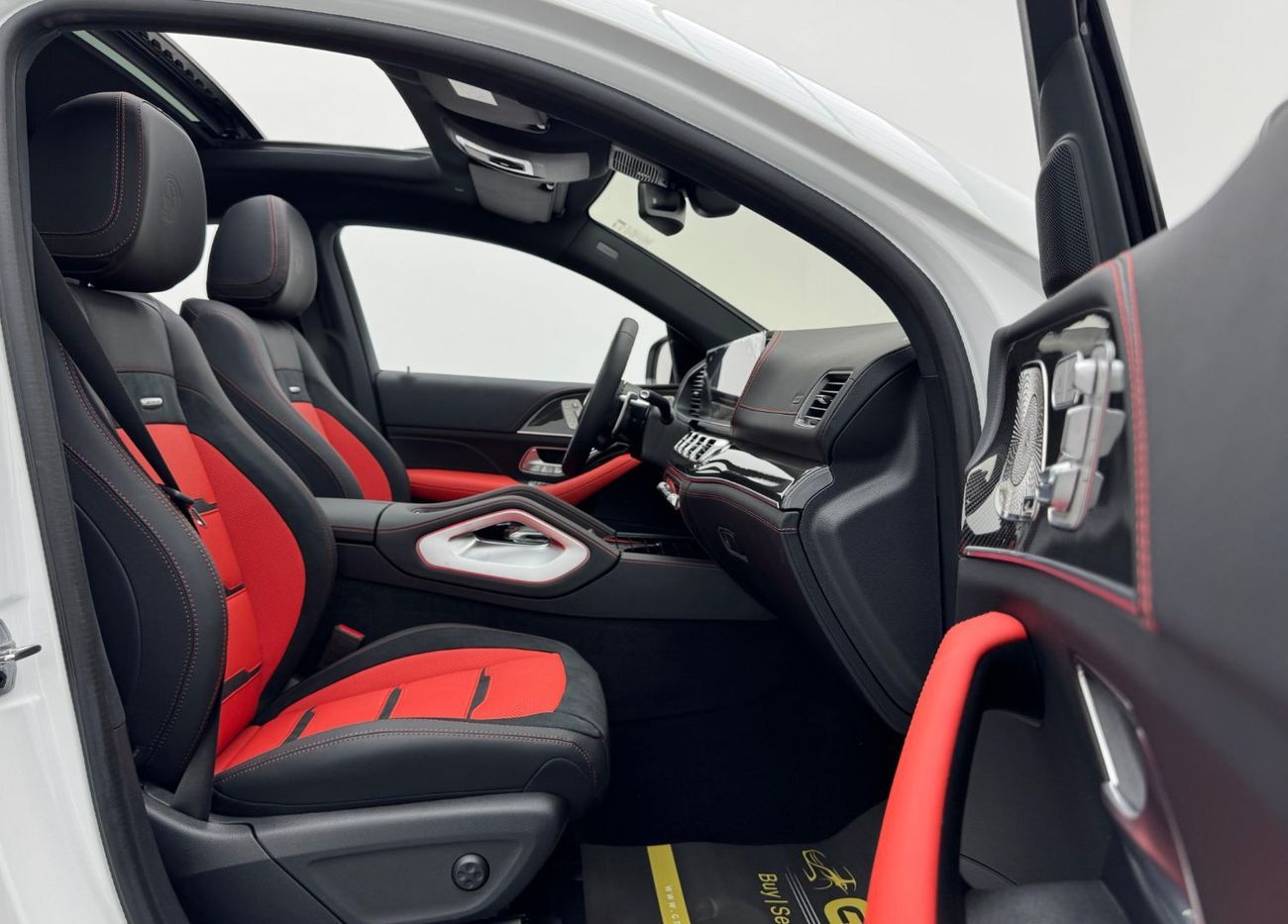 مرسيدس بنز GLE 53 AMG كوبيه 2025 Mercedes-AMG GLE 53 4MATIC+, Night Pack, Fully Loaded, 2030 Agency Warranty, GCC