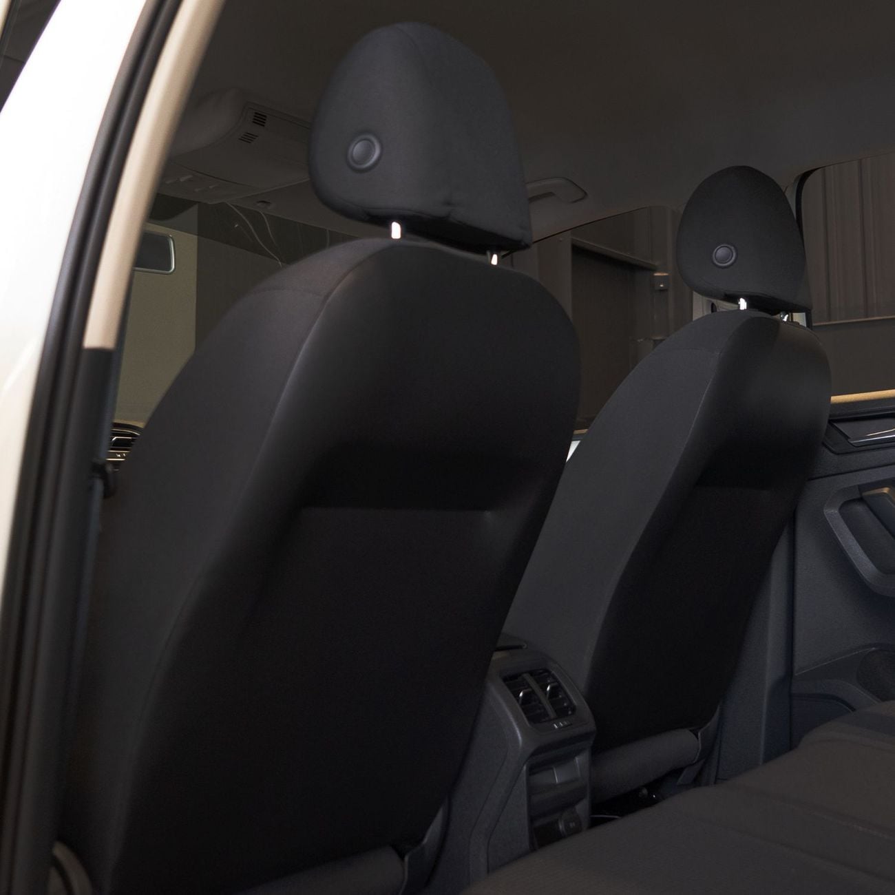 Volkswagen Tiguan SE 1.4L AED 1,118 pm • 0% Downpayment • Volkswagen Tiguan SE • 1 Year Warranty