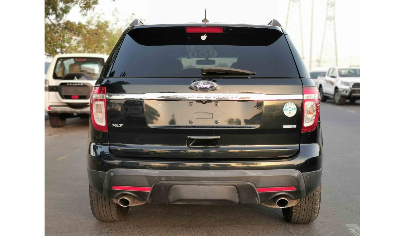 Used Ford Explorer 3.5L, 18