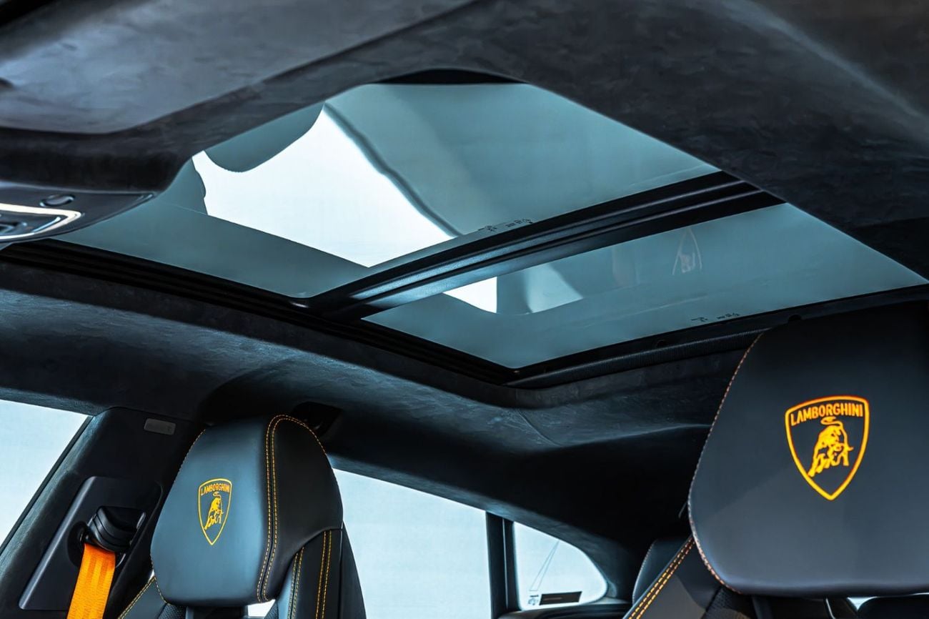 Lamborghini Urus SE FULL CARBON 2026