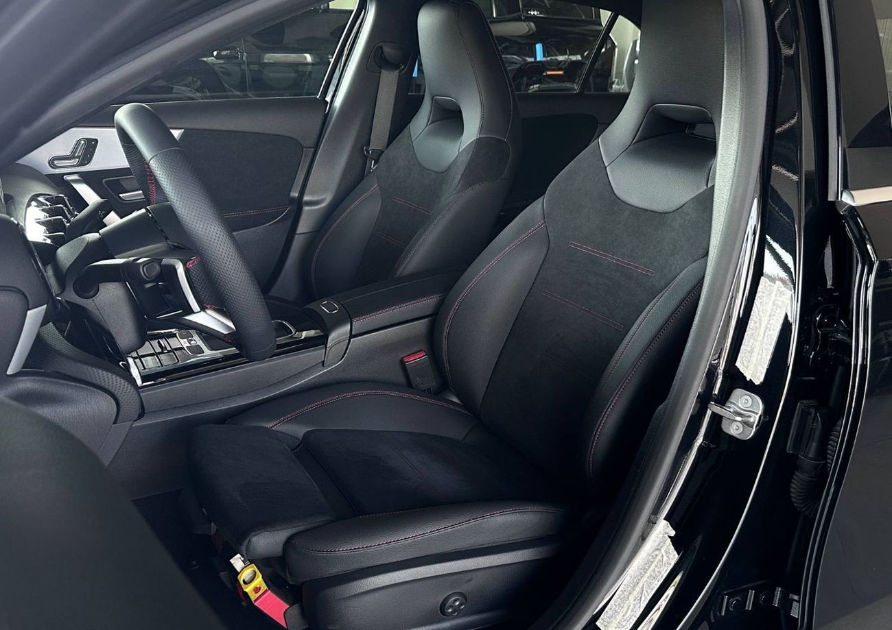 مرسيدس بنز A 200 Hatchback Std 2.0L