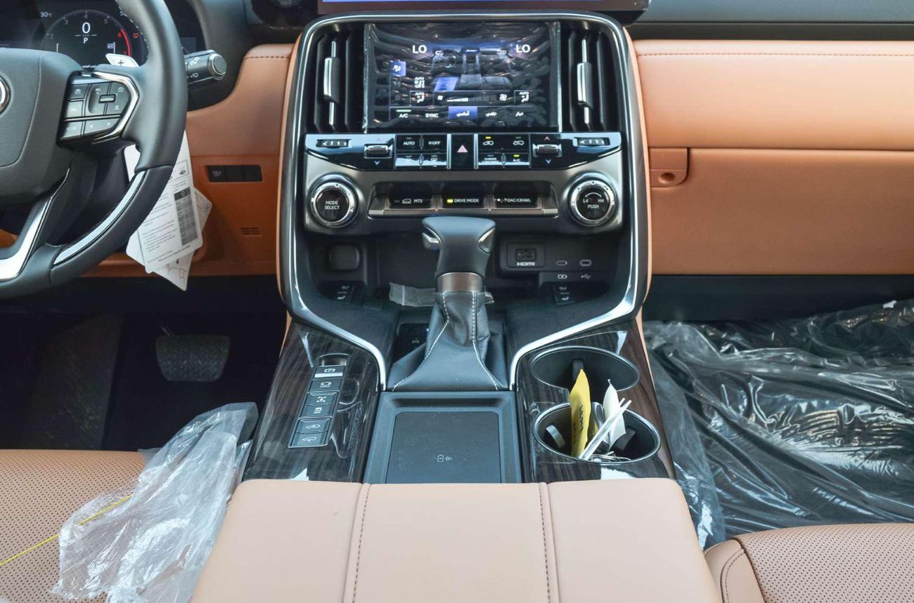 Lexus LX 600 LEXUS LX600 3.5L 4WD PETROL SUV 2025