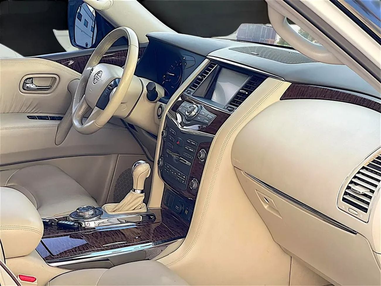 نيسان باترول 1,680 P.M | SE T2 | GCC Specs | Excellent Condition Fully agency service