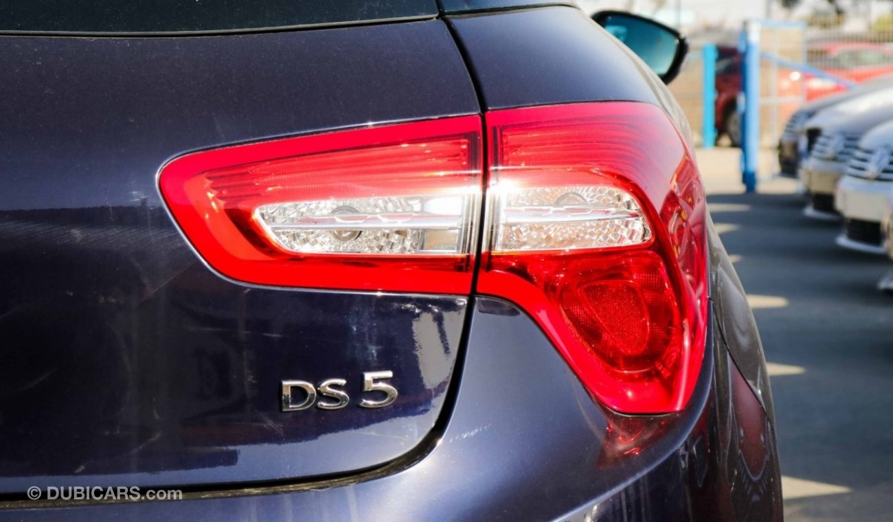 سيتروين DS5 1.6L  Petrol THP 160 Sport Chic Brand New