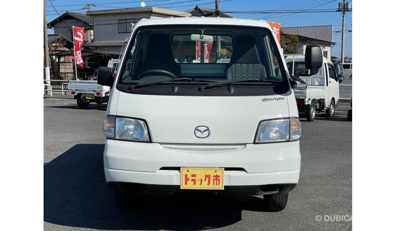 Mazda Bongo SLP2T