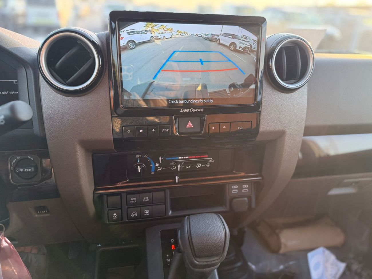 تويوتا لاند كروزر 70 TOYOTA LC76 HARDTOP 2.8L DIESEL TURBO 5 DOORS FULL OPTION 2025 MODEL