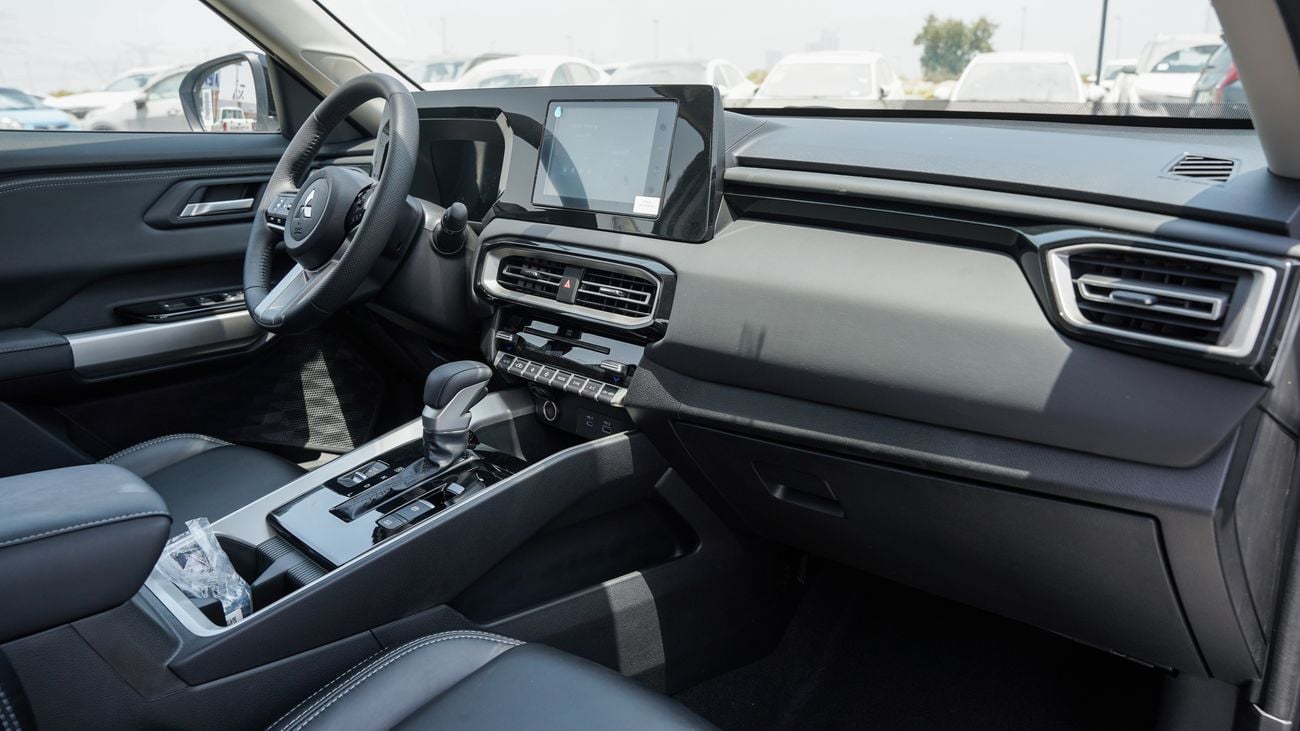 Mitsubishi Destinator