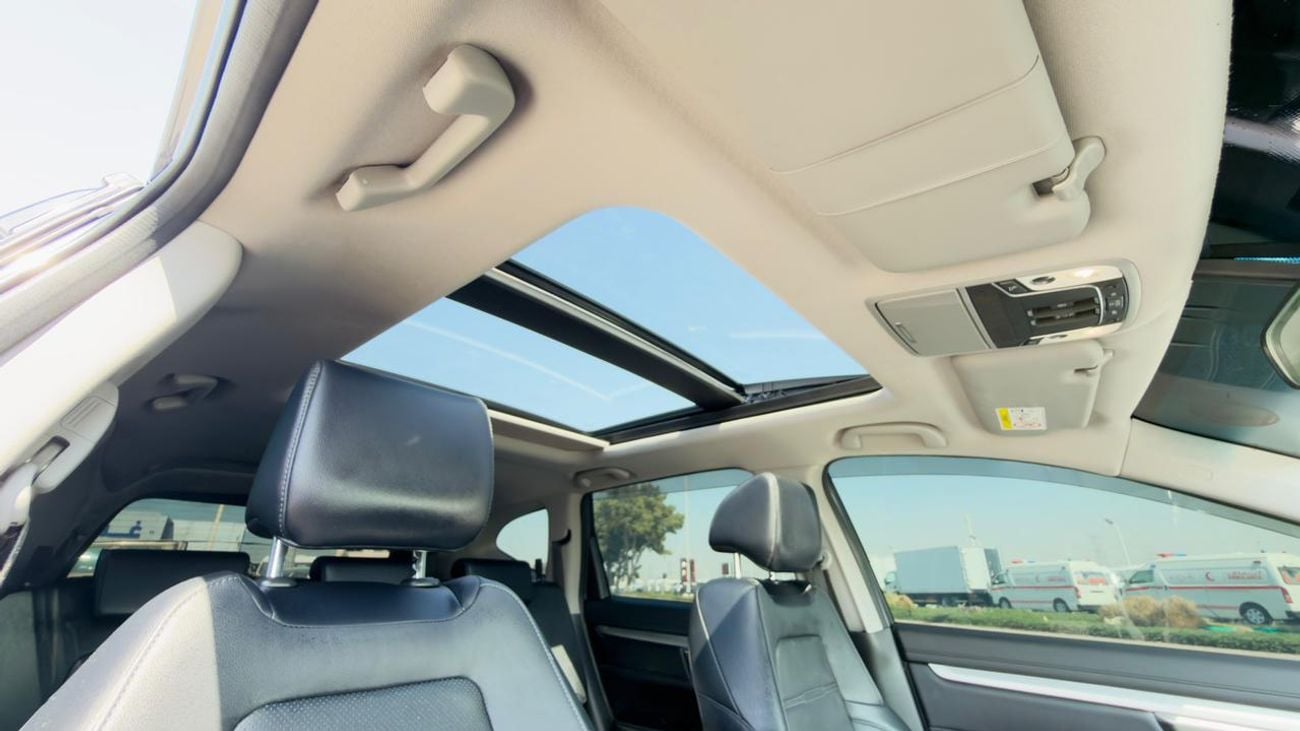 Honda CRV SUNROOF | 2WD | AUTOMATIC | PETROL | RHD