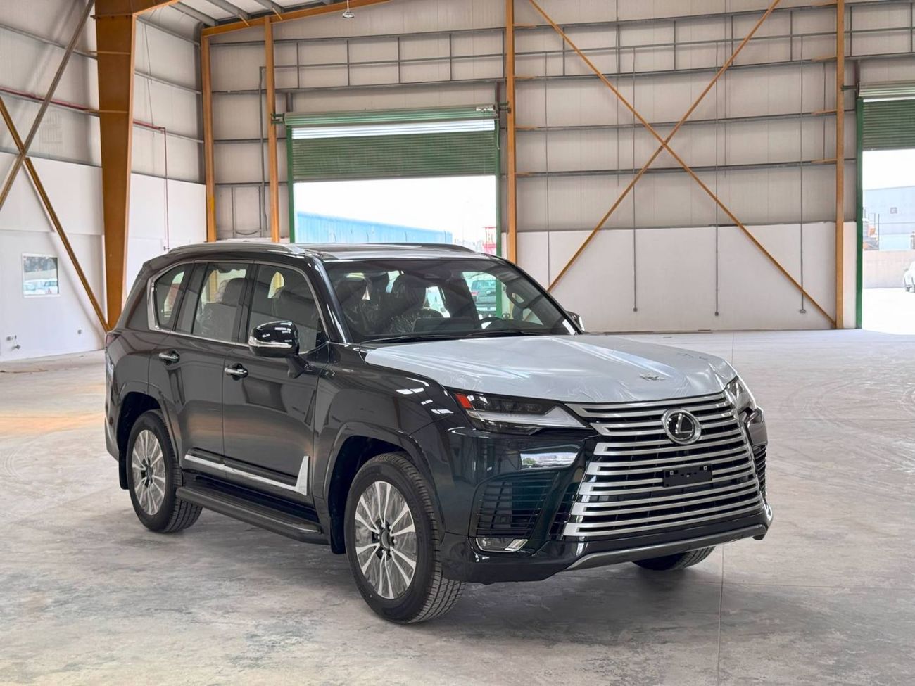 Lexus LX 500 2025 LX500 URBAN 3.3L DIESEL 25 SPEAKER 7-SEATS GCC BRAND NEW 0KM
