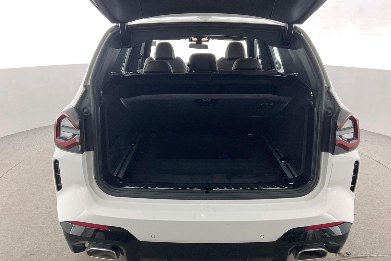 بي أم دبليو X3 xDrive 30i M Sport | شامل الضمان | 0 ﺪﻔﻋﺓ ﺃﻮﻟﻯ