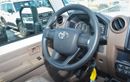 Toyota Land Cruiser Pick Up 4.0L V6 Single Cabin A/T