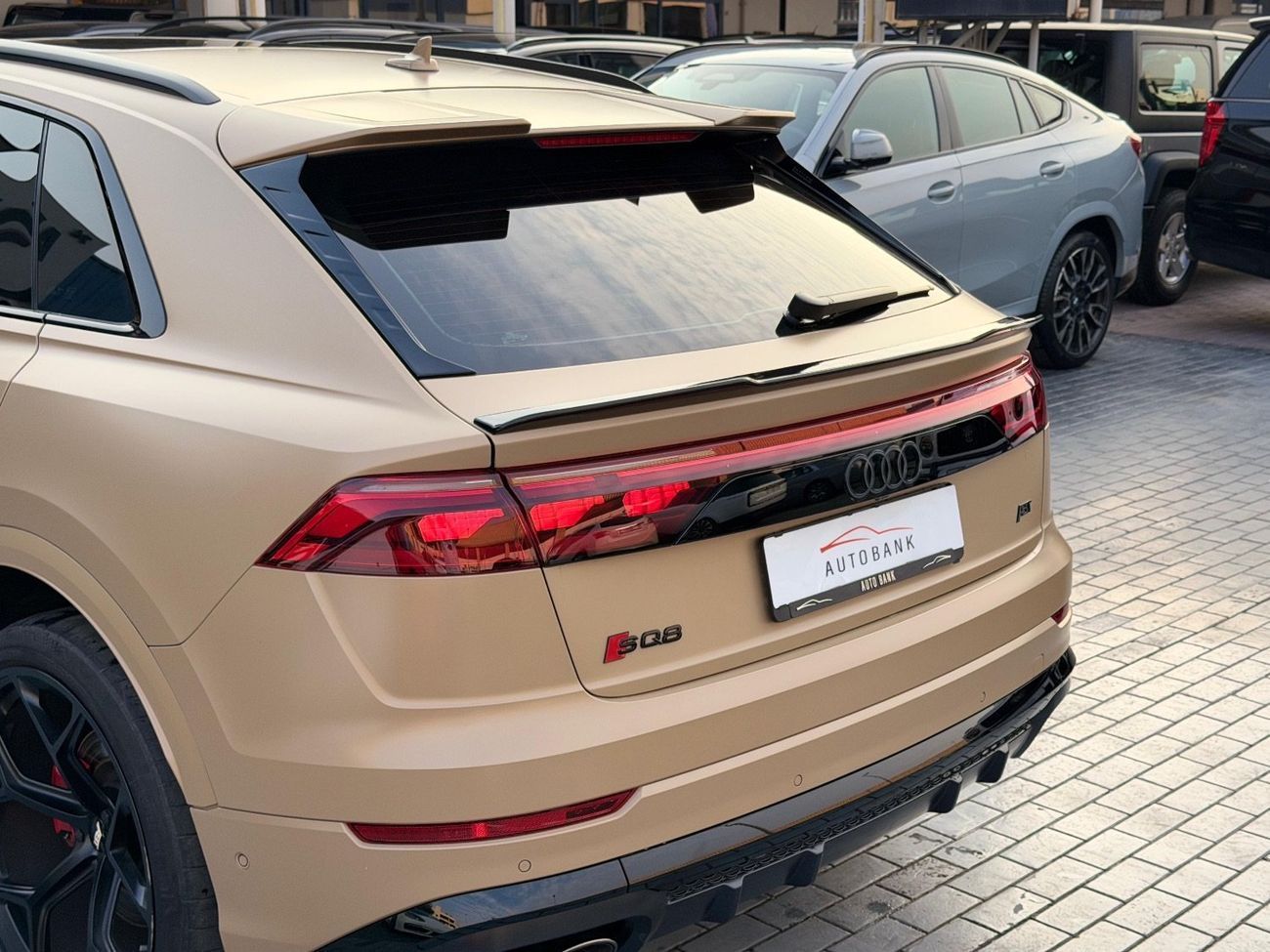 أودي SQ8 4.0 TFSI quattro (507 HP)