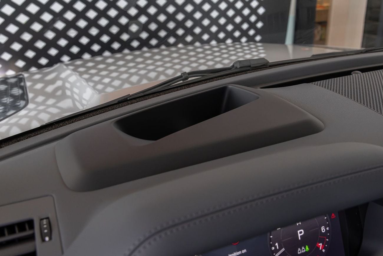 Land Rover Defender Land Rover Defender | 110 X-Dynamic HSE (P400) | GCC Specs | 2026 (Export)