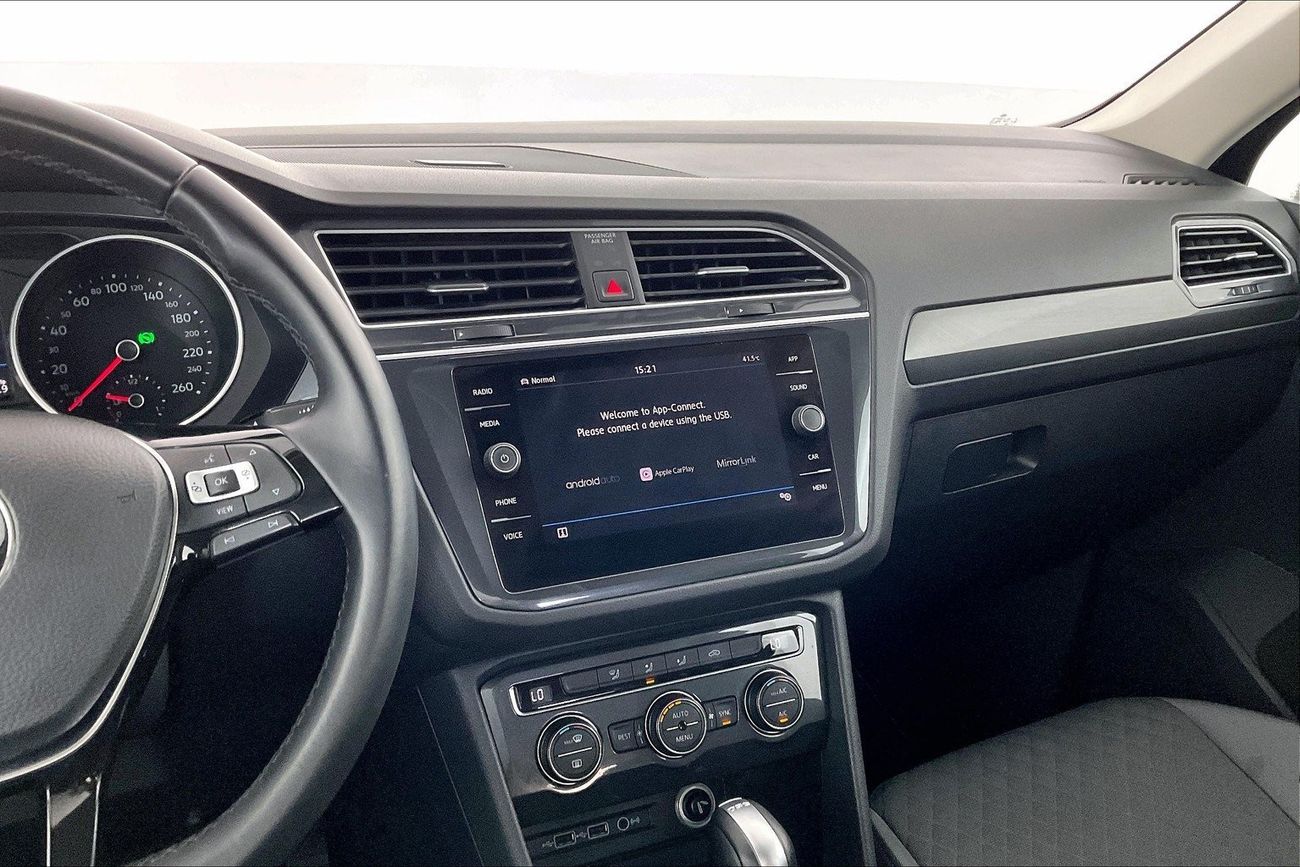 Kia Carens EX| 1 year free warranty | Exclusive Eid offer