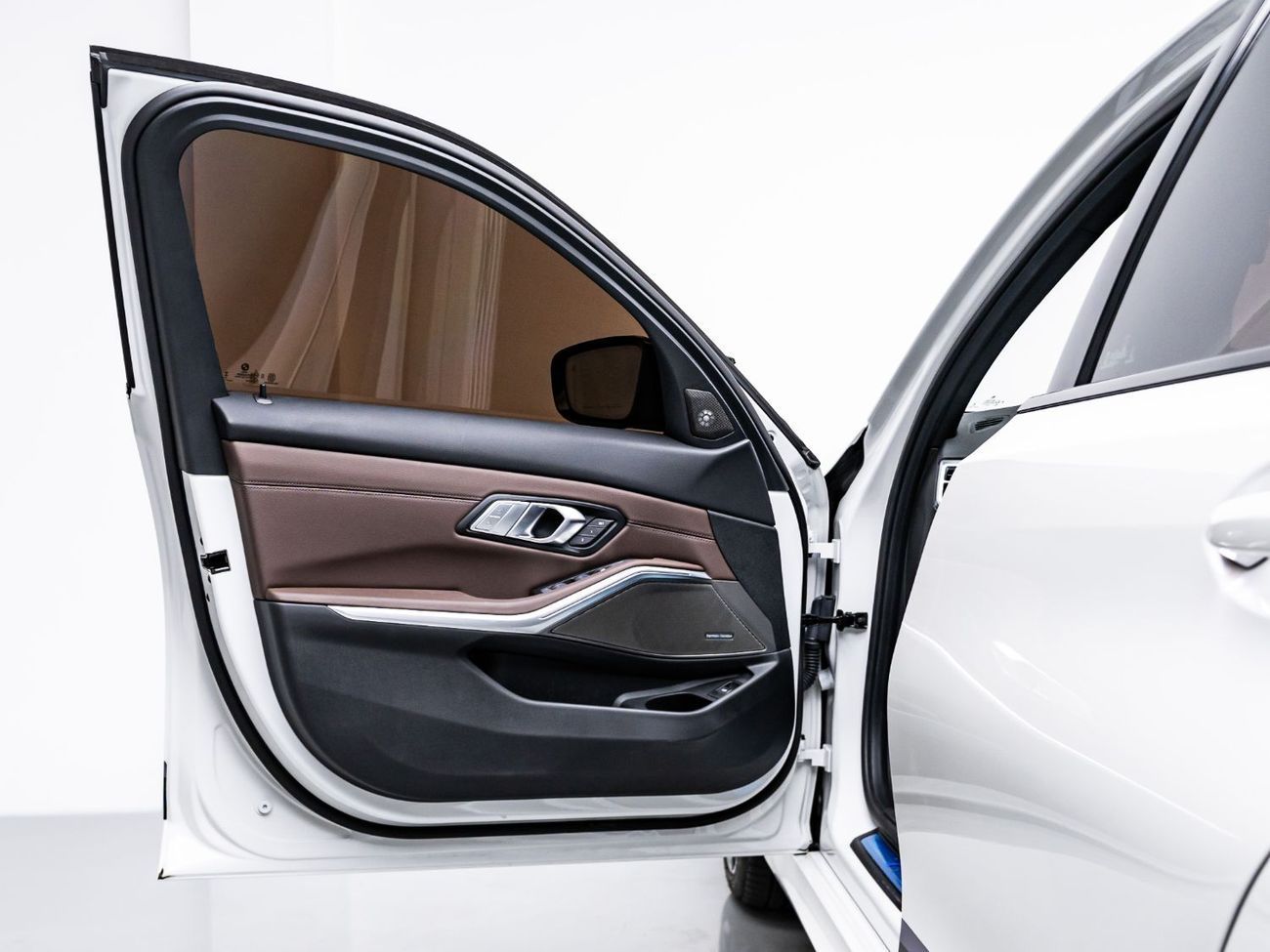 BMW M430i 2025 BMW M340i xDrive, 2030 BMW Warranty + Service Contract, Low KMs, GCC